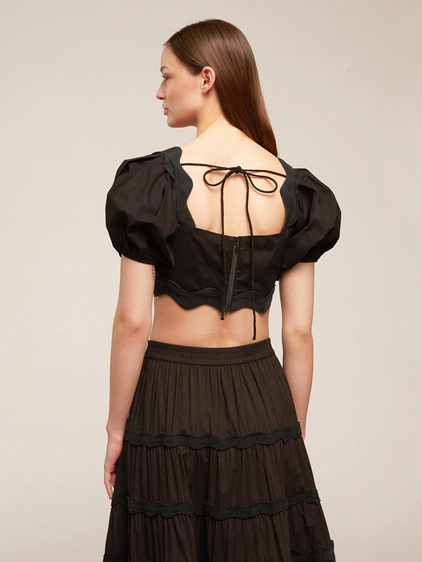 Top Corto Con Maniche A Palloncino 4 Top Corto Con Maniche A Palloncino – Bild 2