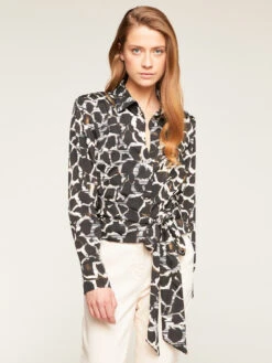 Camicia Corta Con Fiocco Fantasia Etnica