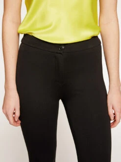 Pantaloni Kick Flare In Punto Milano -TraumKleid Verkäufe P110Q102759N033 06I high res